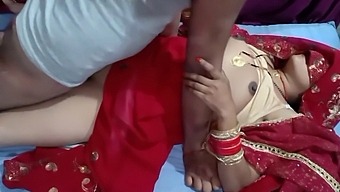 Amateur Indian Husband'S Wedding Night With His Bride In The Bedroom