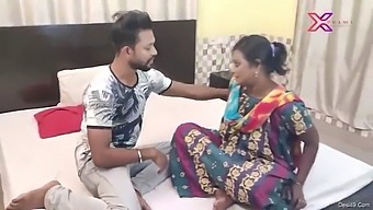 Indian Mature Housewife'S Sensual Kiss And Big Natural Tits