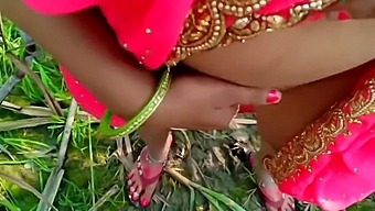 Desi Aunty Enjoys Doggy Style In The Fields