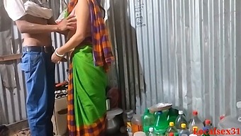 Lồn Của Sali Bị Một Chàng Trai Địt Nát Lồn