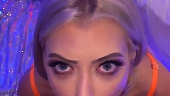 Linzee Ryder, Den Autentiska Milf-Dockan