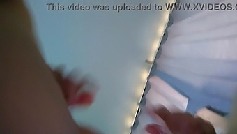 Mature Neighbor Takes Advantage Of Situation To Have Rough Sex